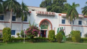 women-college-amu